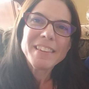 Meet your Posher, Pam